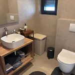 빌라 Kumpanija With Pool By Vacay